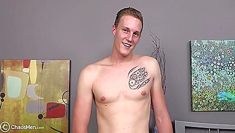 Hot guy gets his asshole tattooed in this porn video
