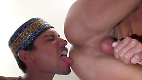 Tattooed amateur slut has a threesome with two guys
