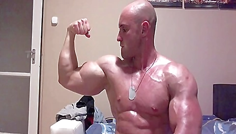 Amateurs gay solo movie with incredible sex and passion