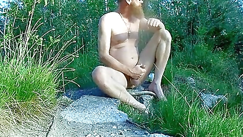 Amateurs sex in the forest 29b4b5d5c5389a807d1a714b21568832