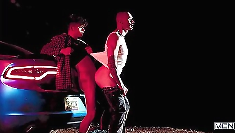 A hot guy rides a sexy teen girl in a car to the car