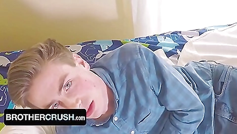 Bareback pov twink britaine wesbury wants to have great sex